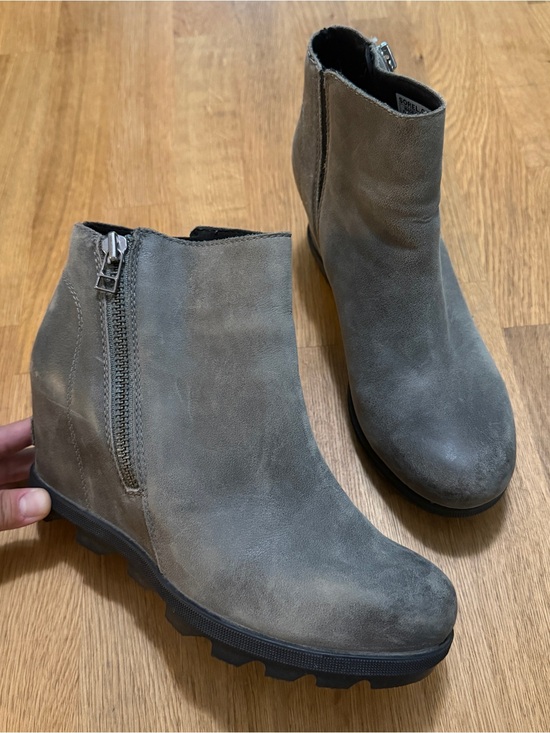 Sorel Shoes - Sorel 7.5 Gray Leather Joan Wedge Zip Ankle Bootie Boots